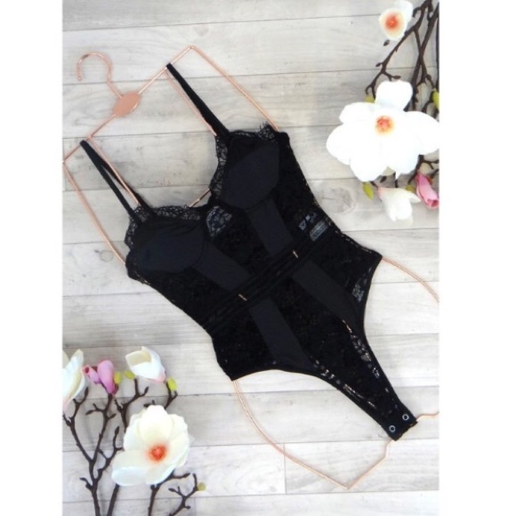 SOLD - Picture 3 of 4